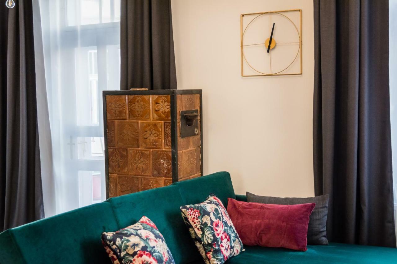 Apartament Deluxe Old Town Sw. Krzyza Wawelofts Krakow Exterior photo