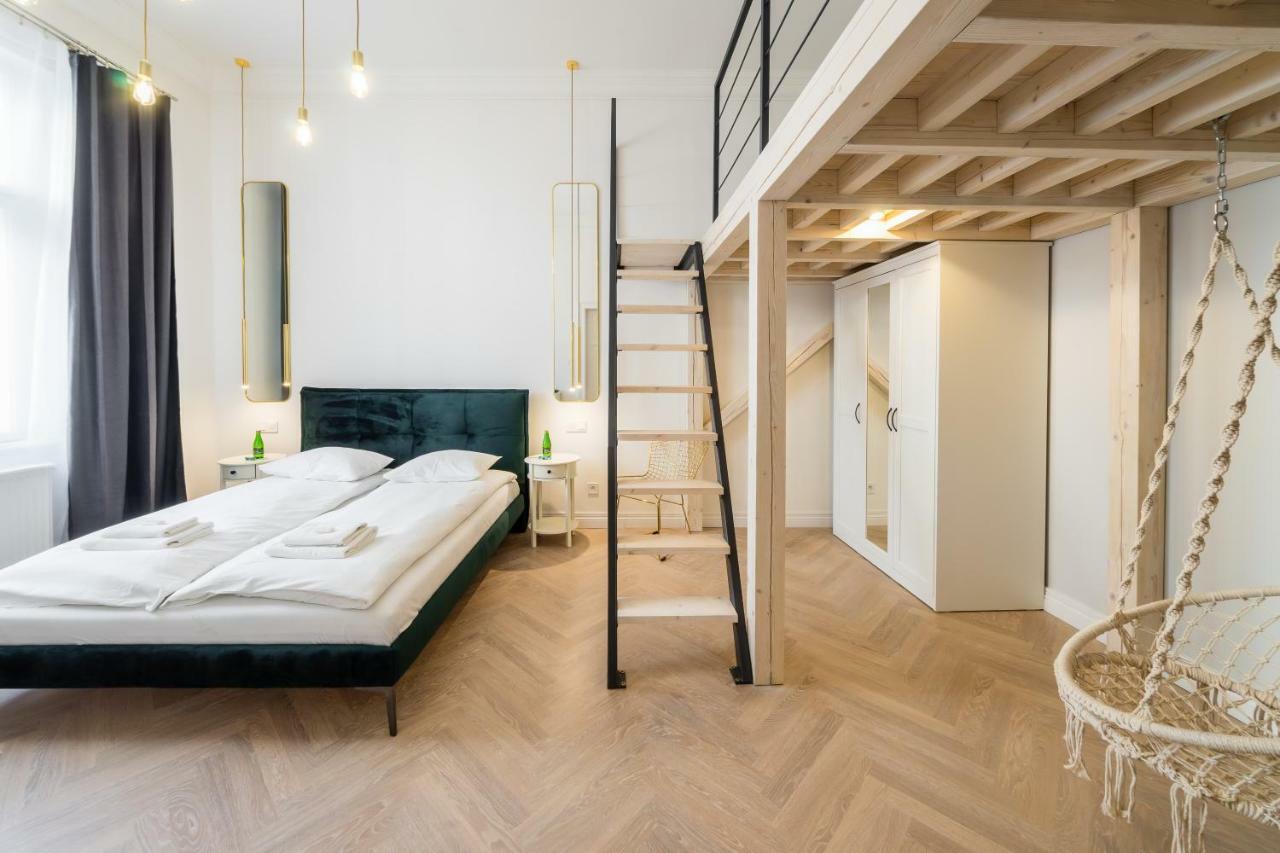 Apartament Deluxe Old Town Sw. Krzyza Wawelofts Krakow Exterior photo